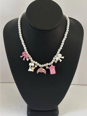 Betsey Johnson Baby Cakes Pearl Charm Necklace Retail $88 NEW NWT
